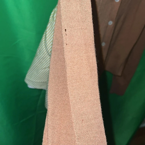 Veronica Beard 100% WoolCardigan size Small- Flaw - Picture 9 of 9